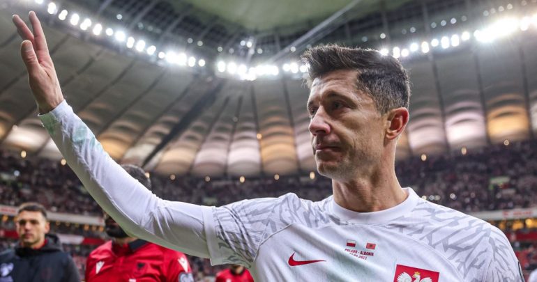 “Fitore e vështirë”, Lewandowski e pranon: Është grup i fortë. Santos: Rezultat i drejtë