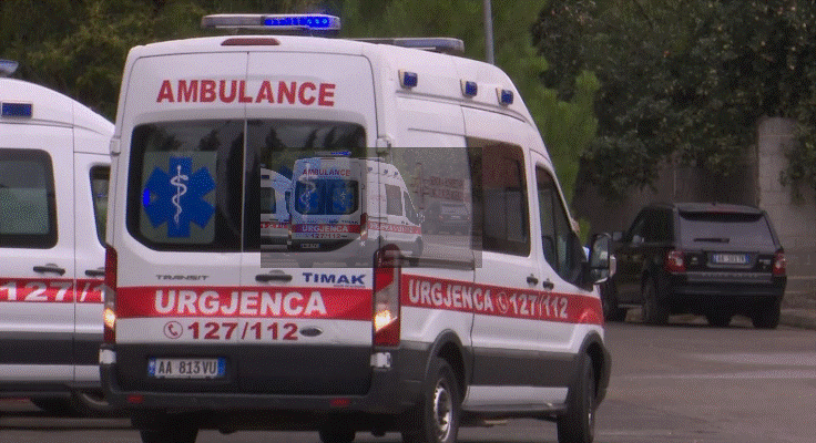 Makina përplas 12-vjeçarin, shoqërohet drejtuesi i mjetit