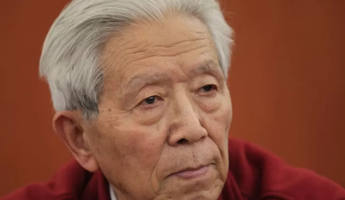 Vdes mjeku kinez që zbuloi epideminë Sars