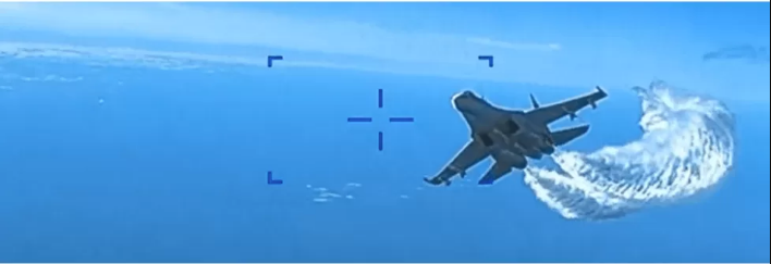 VIDEO/ Avioni rus godet dronin amerikan mbi Detin e Zi, SHBA publikon pamjet