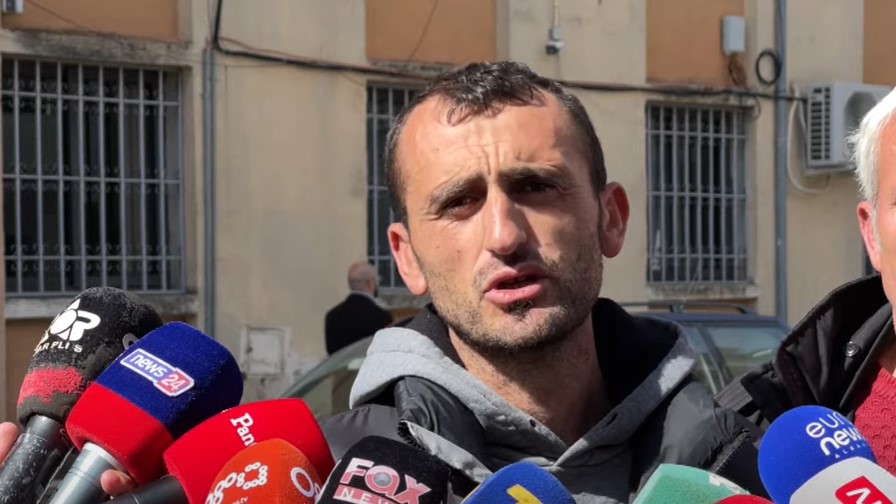 Burgoset gruaja lehonë! Nuk pagoi një gjobë, në burg 8 ditë pasi lindi foshnjën