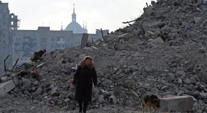 “Rusia mund të rindërtojë Mariupolin, por nuk mund t’i kthejë jetët e humbura”