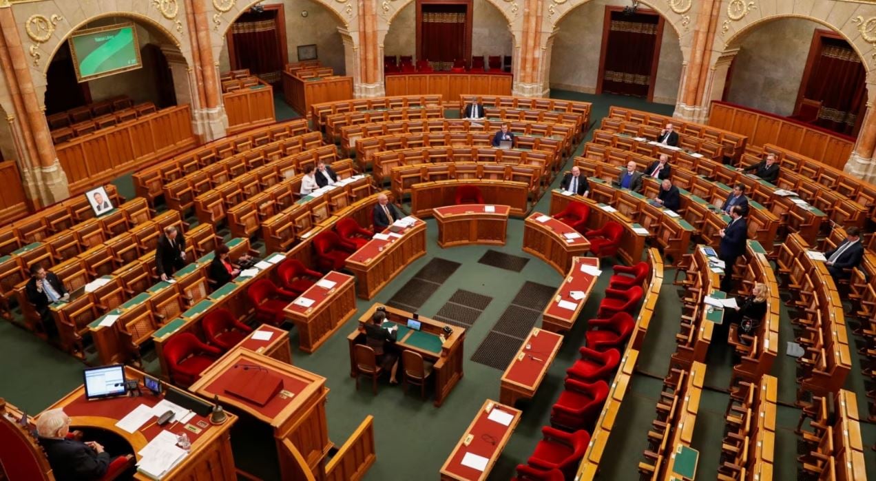 Hungaria shtyn sërish votimin për anëtarësimin e Suedisë dhe Finlandës në NATO