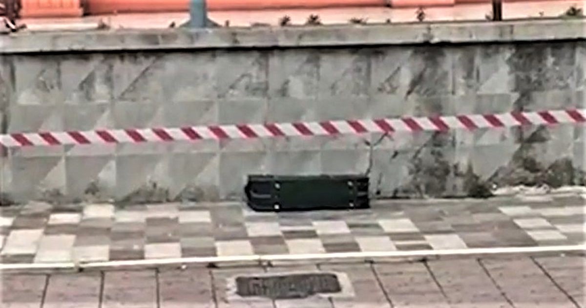 Valixhe te stacioni i autobusit, policia dyshime për tritol