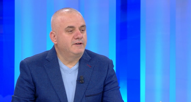 Tritoli në shtëpinë e vëllezërve Duka, Hoxha: Mesazh kërcënues, ka dyshime për njerëz pranë Martinajt