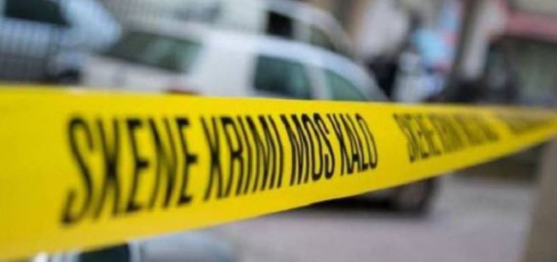 Krimi makabër në Pejë/ I preu kokën me thikë nënës së tij, prokuroria del me njoftimin e fundit