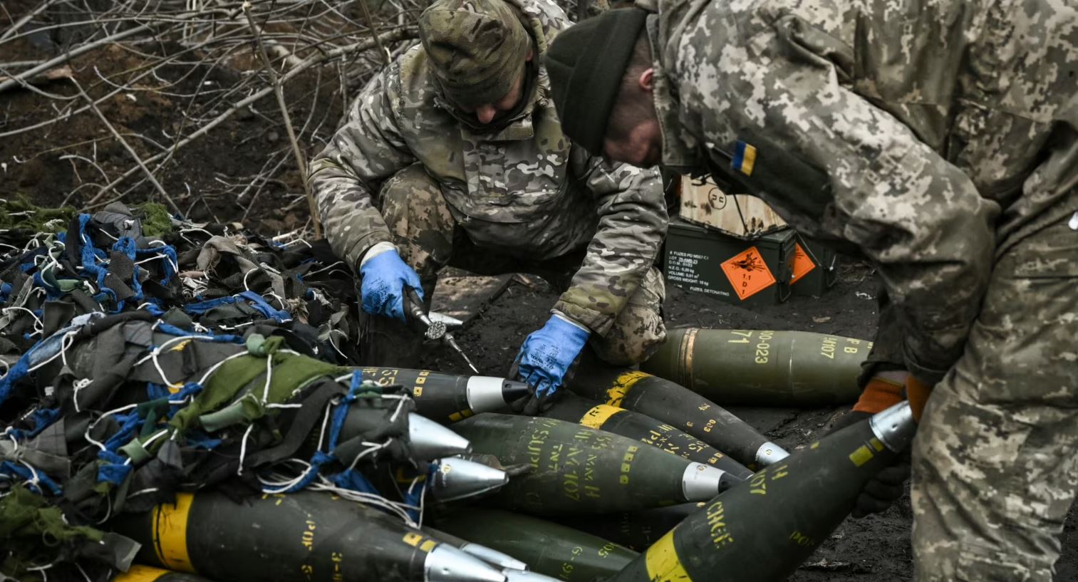 Analiza e REL/ Çfarë dihet dhe çfarë nuk dihet për eksportin e armëve serbe në Ukrainë?