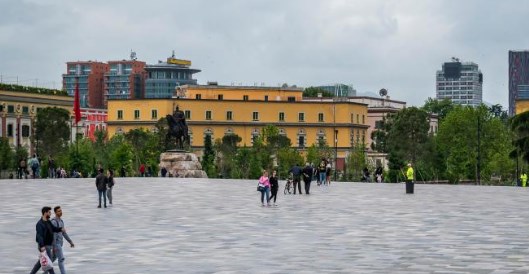 Shqiptarët më të shqetësuarit në Ballkan për ekonominë, pas luftës në Ukrainë