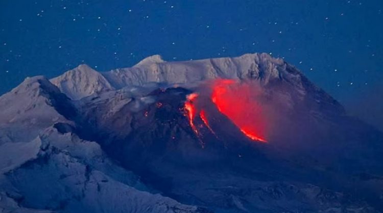 Shpërthen një prej vullkaneve më aktive të Rusisë