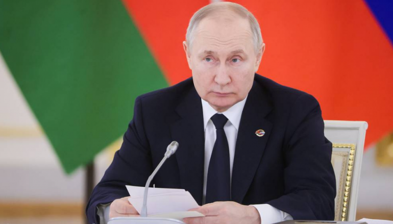 Pretendimi i çmendur i Putinit: Ukrainasit kanë vrarë me 300 predha ushtarët e tyre që u dorëzuan