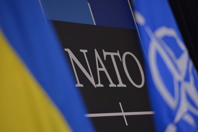 Finlanda që prej ditës së nesërme pjesë e NATO-s, Stoltenberg e konfirmon