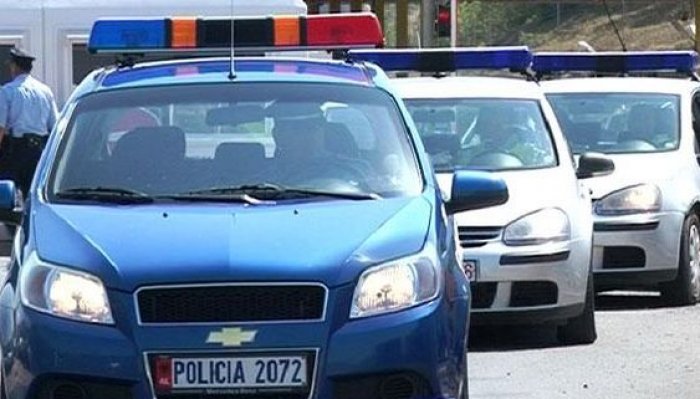 Vodhi para dhe sende të kushtueshme në një lokal të Durrësit, arrestohet hajduti dhe procedohet një tjetër