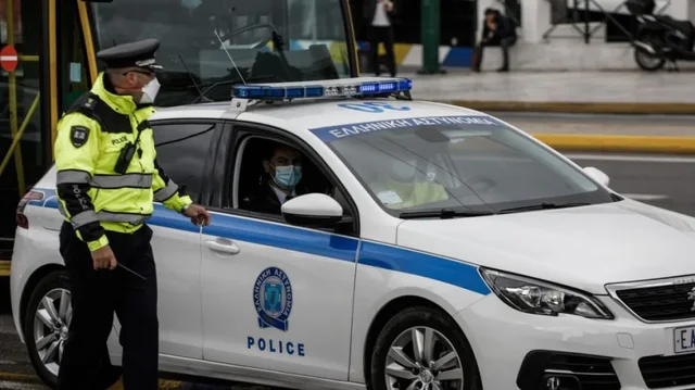 Tentuan të kalonin mjete luksoze të vjedhura në Follorinë, në pranga dy shqiptarët