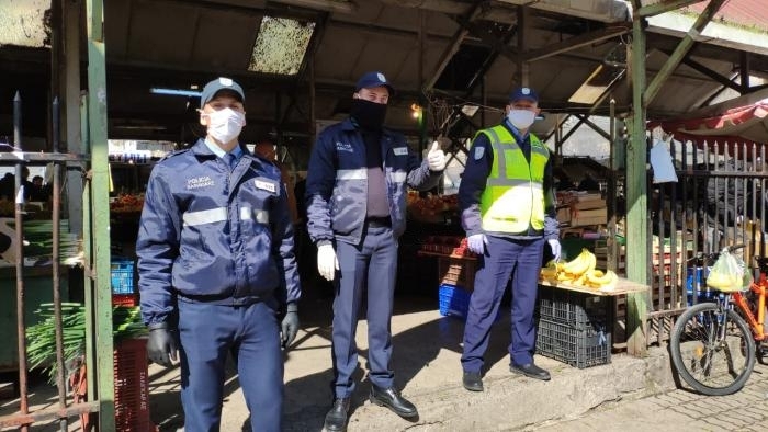 RENEA kontrolle në tregun e fruta-perimeve në Elbasan