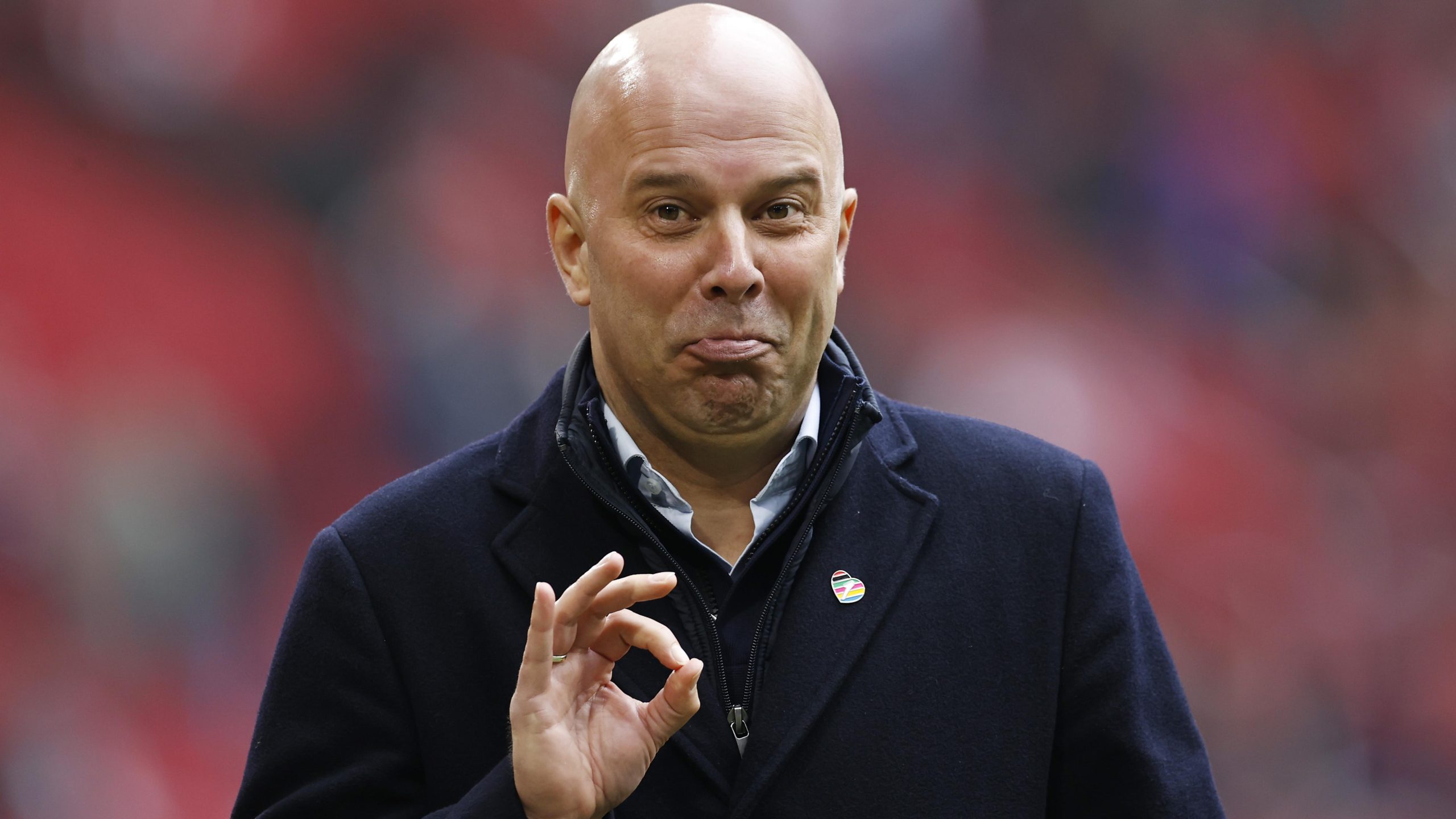 Trajneri i Feyenoordit kërkon hakmarrje ndaj Romës: E mbaj mend Tiranën…