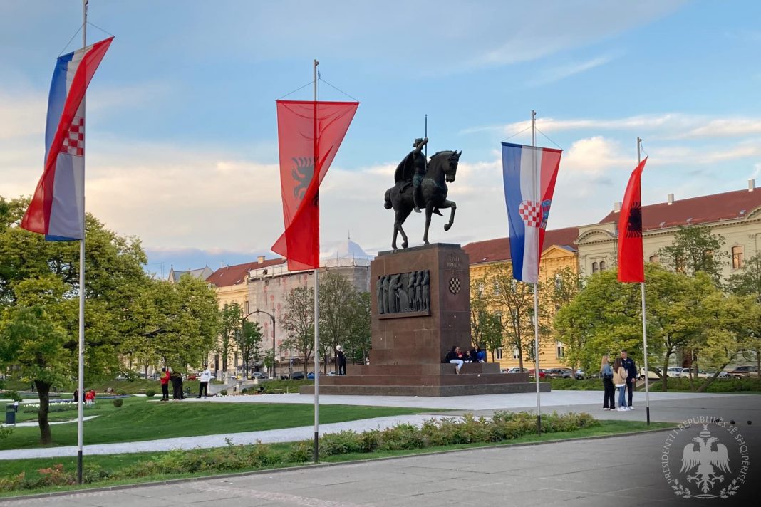 Vizita e presidentit Begaj në Kroaci, më 1 qershor mund të fillojnë fluturimet direkte Zagreb-Tiranë