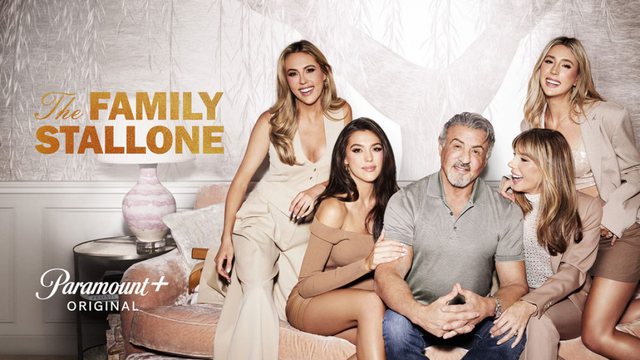 Edhe Stallone me reality show si Kardashians, aktori iu jep këshilla dashurie vajzave të tij