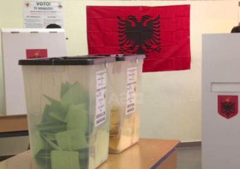 Akuzohen për blerje votash, arrestohen tre punonjës të IKMT-së