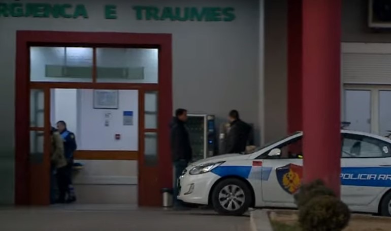 Bie nga pallati 26-vjeçari, si paraqitet gjendja e tij