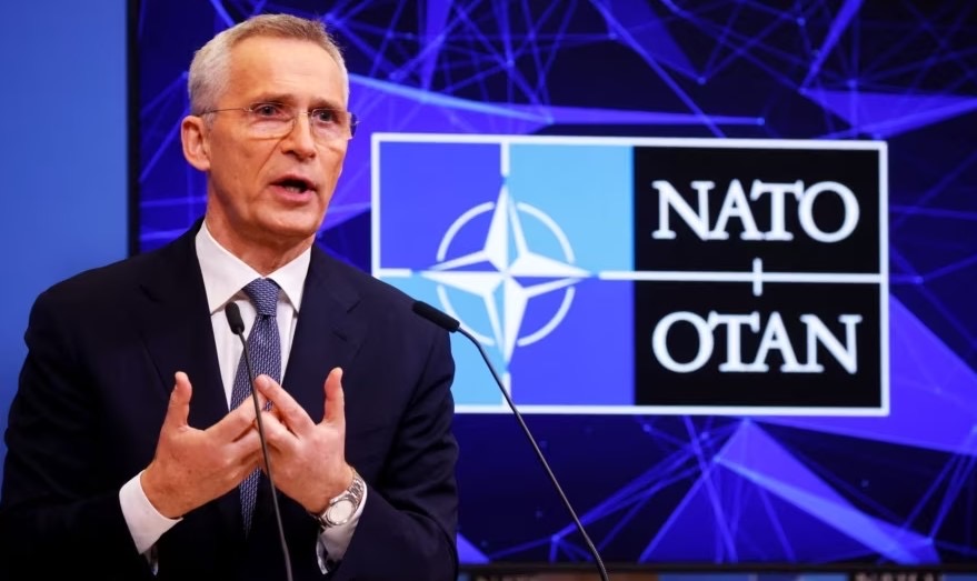 Stoltenberg: Trajnimi i pilotëve ukrainas, nuk e bën NATO-n pjesë të konfliktit