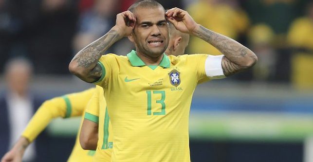 I burgosuri tregon gjendjen e Dani Alves: Është i përhumbur gjatë gjithë kohës, e quajnë përdhunues