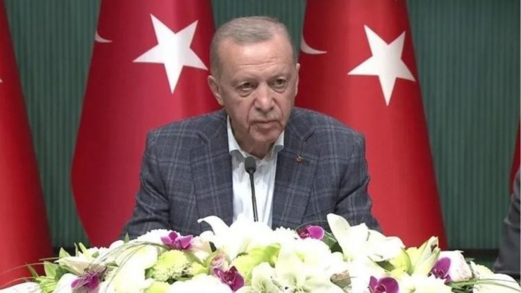 Erdogan rrit me 45% pagën minimale, 5 ditë para zgjedhjeve