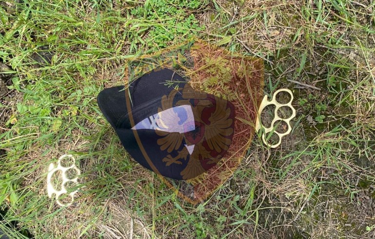 Qëlluan me thikë për vdekje 15-vjeçarin në shkollë, arrestohen katër të miturit