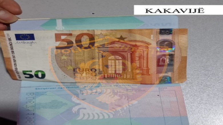 Tentoi të korruptonte punonjësin e Policisë Kufitare, nisin hetimet për 30-vjeçarin