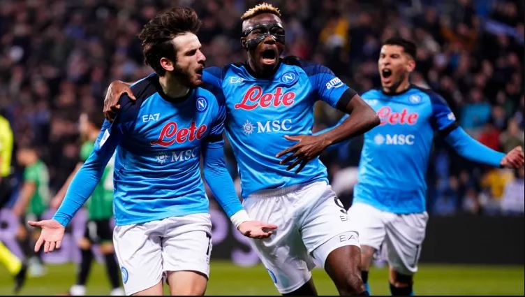 Titulli kampion kthehet në telenovelë, shtyhet sërish festa e Napolit