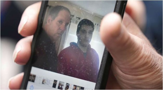 Mblidhte para në internet për të financuar ISIS-in, arrestohet 18-vjeçari