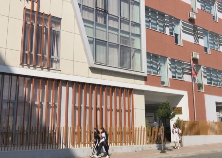 Tentuan të ekzekutonin të riun në Elbasan, gjykata lë në burg Rustën dhe Rrapushin