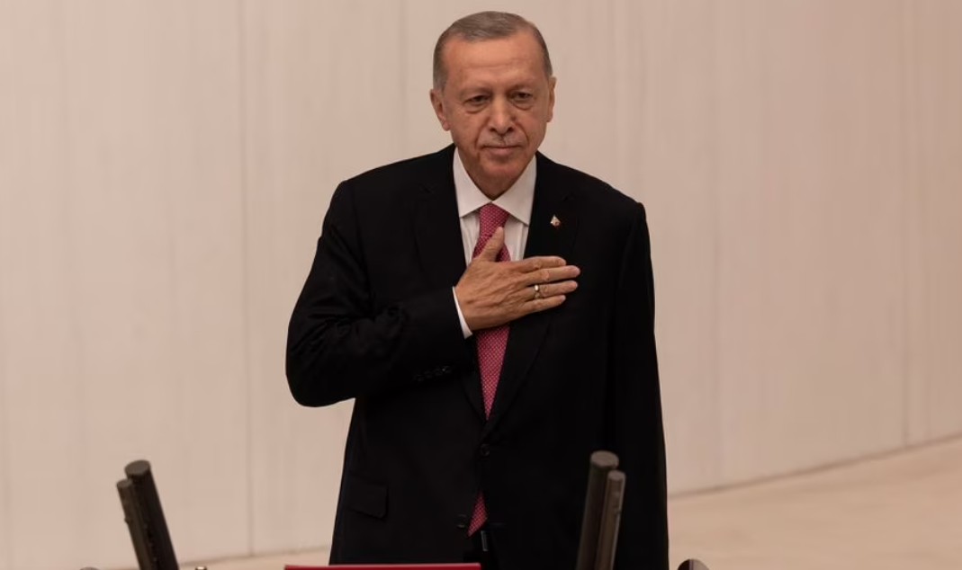 Erdogan betohet si president i Turqisë: Do të mbroj të drejtat e njeriut!