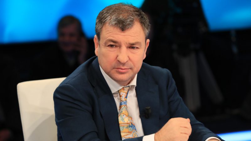 “Bëni kujdes nga xhuxhi!”, Artan Hoxha për arrestimin e Dakos: Është “peshk i madh”, di shumë për ata lart