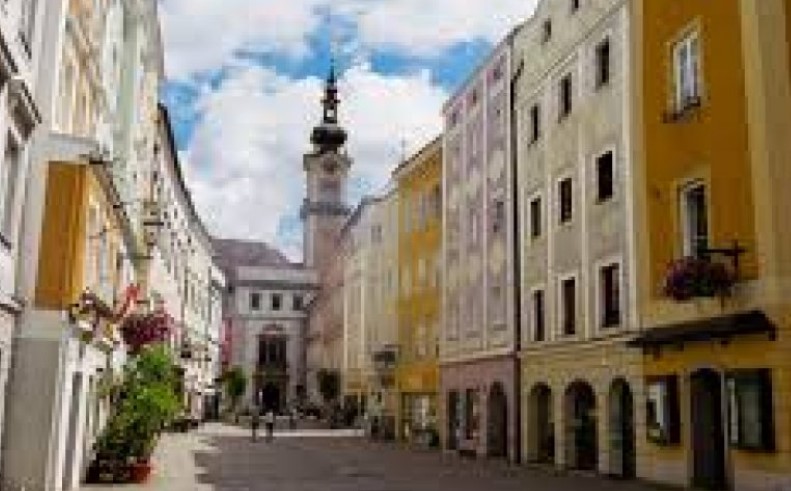 Vodhën materiale ndërtimi me vlerë 50 mijë euro, arrestohen 3 shqiptarë në Austri