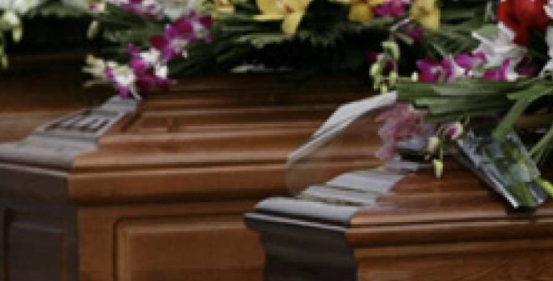 “Prej muajsh fle në agjensi funerali…”, 54-vjeçari rrëfen torturat dhe dhunën që ushtron bashkëshortja