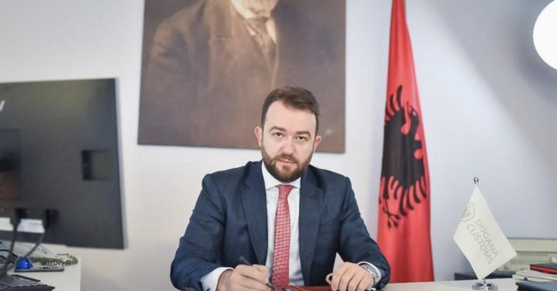 Akuzohet për “Shpërdorim Detyre”, merret zyrtarisht i pandehur ish-Sekretari i Përgjithshëm i Ministrisë së Financave