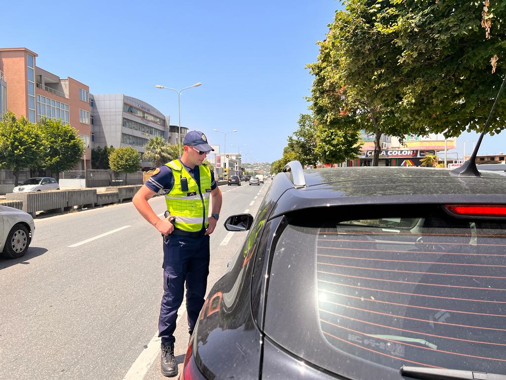 Intensifikohen kontrollet në rrugët e Durrësit, sa drejtues u ndëshkuan në një javë
