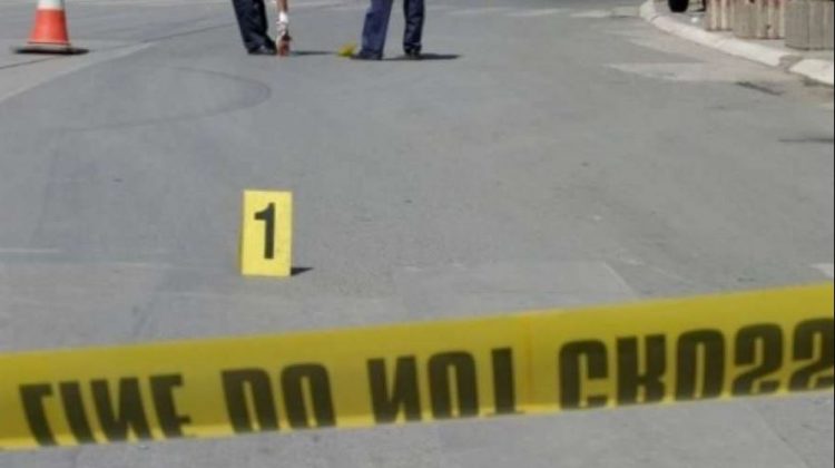 Makina del nga rruga, 4 të plagosur