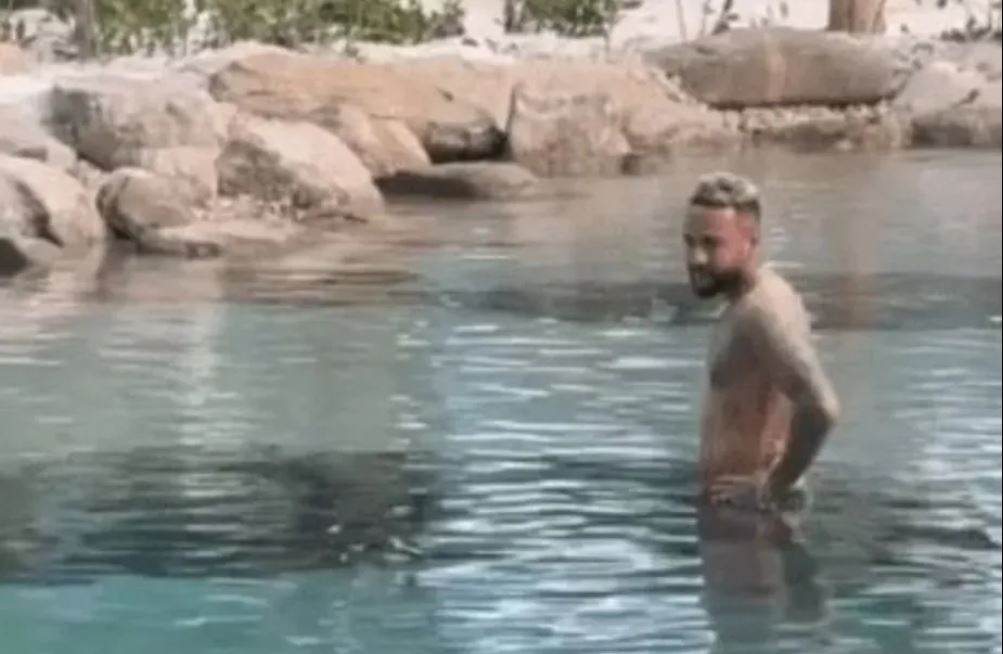 Gjobë 1 milion euro për Nejmarin, ndërtoi një liqen artificial në vilë