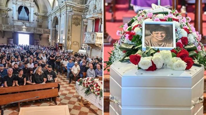 Qindra persona i japin lamtumirën 19-vjeçarit shqiptar që humbi jetën mbrëmjen e maturës në Itali
