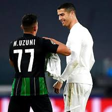 Myrto Uzuni tregon historinë me Cristiano Ronaldon: U inatos me festimin tim kur shënova, në fund më dha fanellën