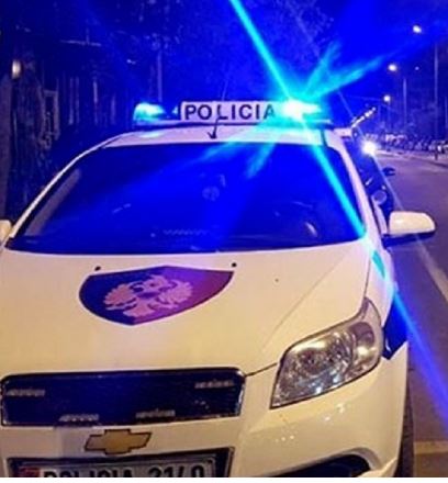 Aksident me vdekje, zetori përmbyset dhe zë poshtë 59-vjeçarin