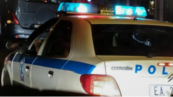 Shqiptari në Greqi kërcënon të vrasë foshnjen e tij