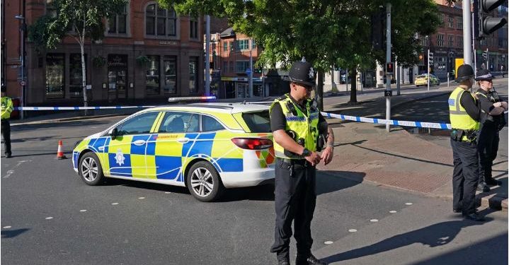 3 persona gjenden të vdekur në rrugë në Nottingham, arrestohet autori i dyshuar