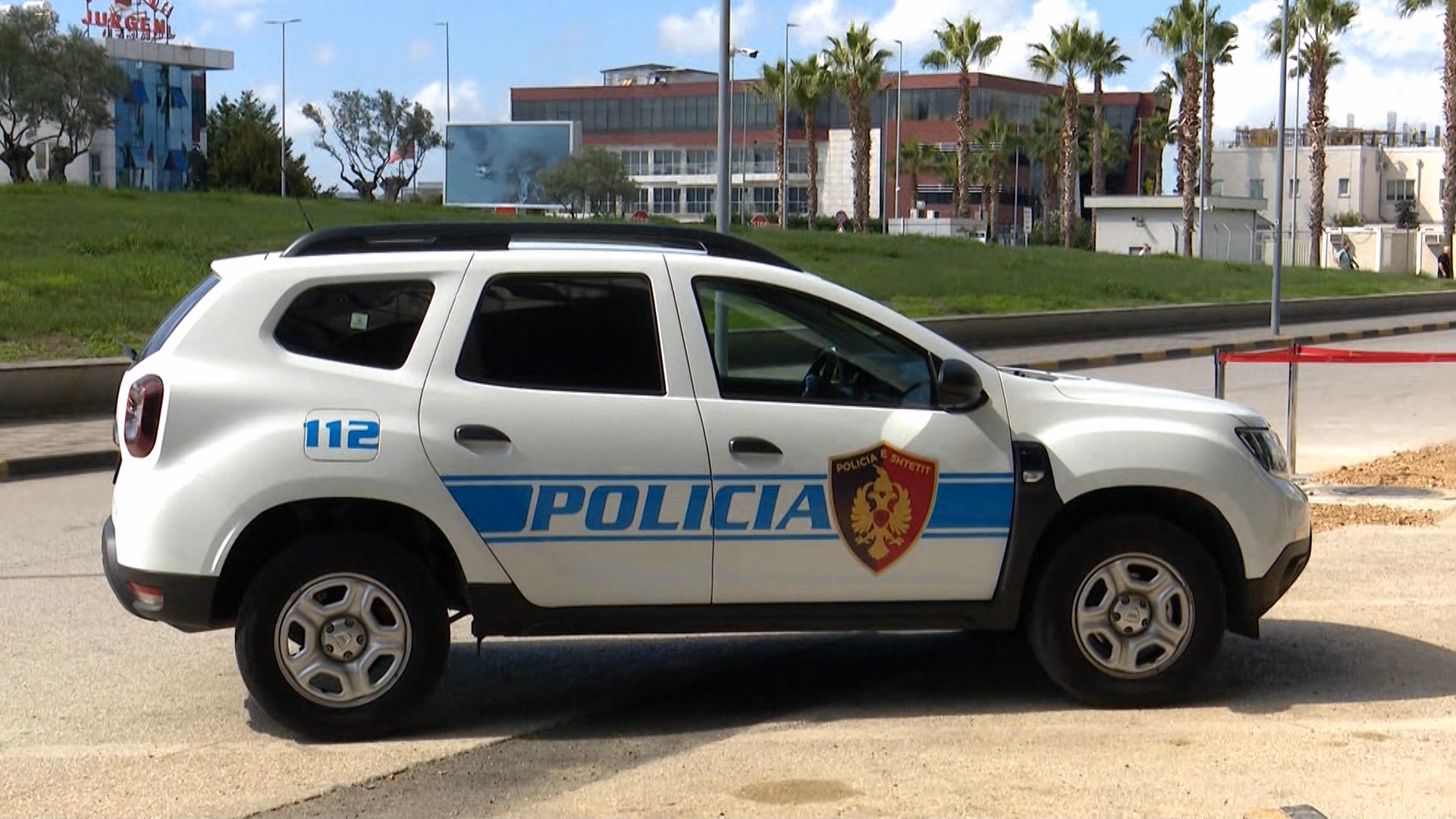 Tentoi të vriste një person para 23 vitesh, ekstradohet nga Greqia shqiptari (Emri)