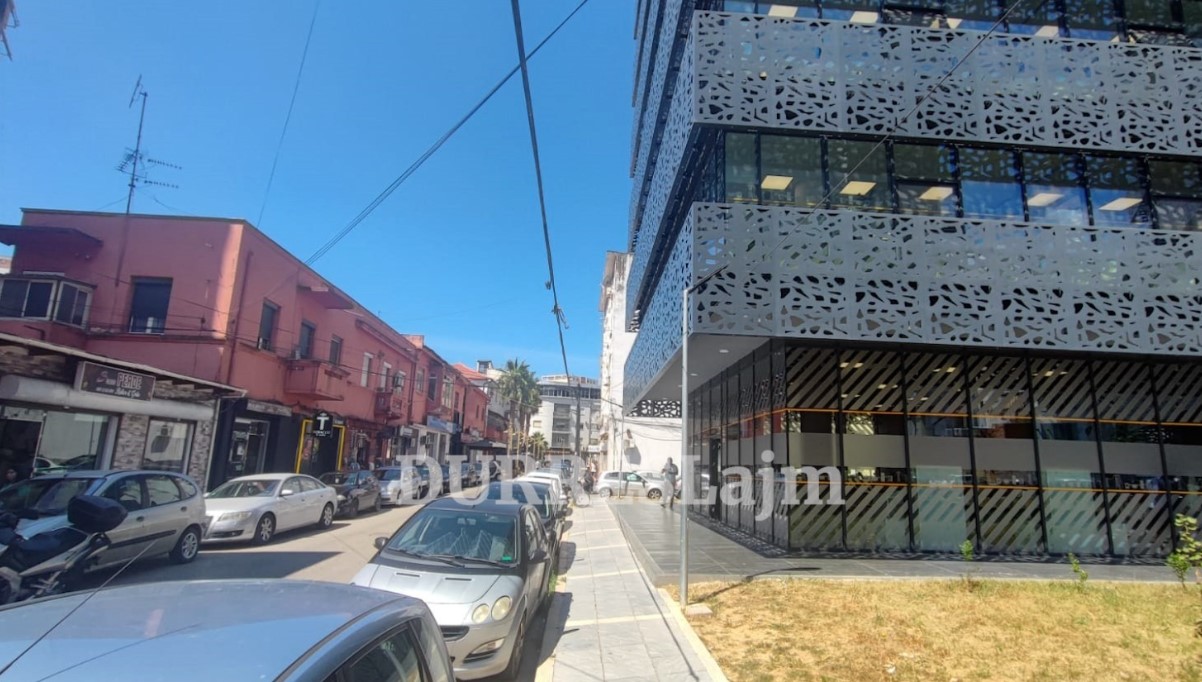 OSHEE njoftim për qytetarët e Durrësit dhe Shijakut: Këto zona do të kenë ndërprerje të energjisë elektrike  (DATA & ORARI)