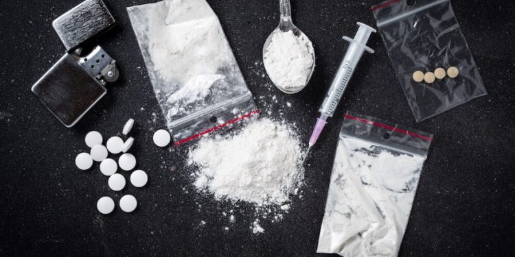 Heroinë, marihuanë, ekstazi: Mësoni sa gjatë cila drogë qëndron në trup dhe a mund të zbulohet
