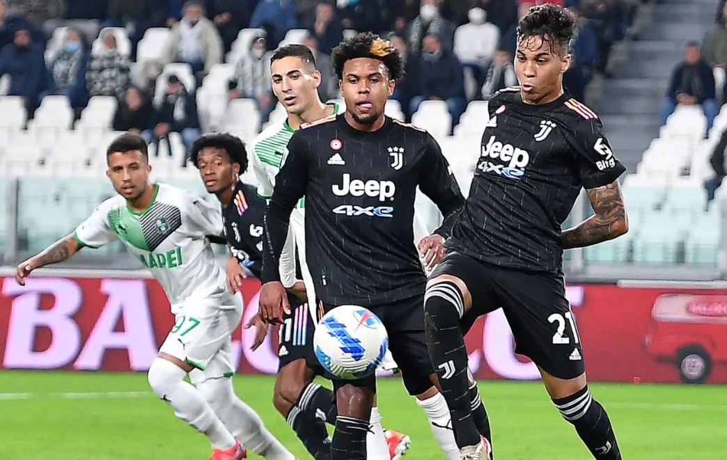 Sulmuesi i Juventus bie pre e hajdutëve, i vjedhin Range Rover dhe bizhuteri me vlerë mijëra euro