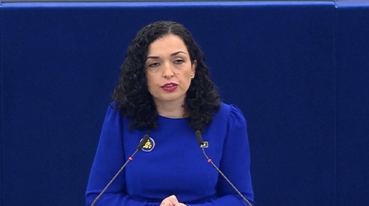 Osmani fjalim historik në PE: Kosova është Europë, qëndroni të palëkundur pranë nesh