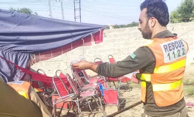 Shpërthim gjatë mitingut në Pakistan, vriten 35 persona dhe 200 të plagosur